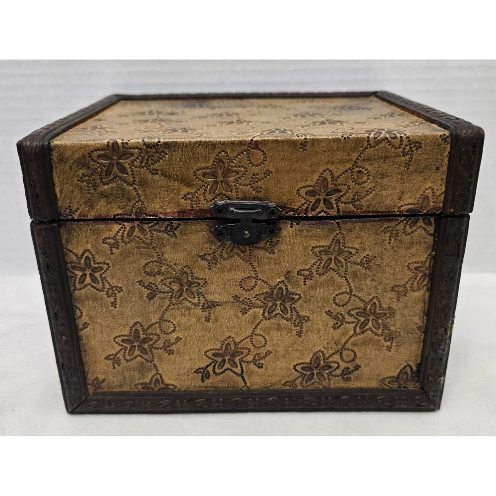 Vintage Wooden Floral Embossed Trinket & Jewelry Box W/Latch (Black Felt Lined)